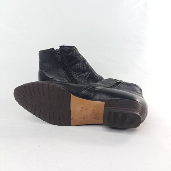 Vintage Santana Canada Womens Boots Size 7 Leather Booties Low Heel Black - Picture 8 of 11